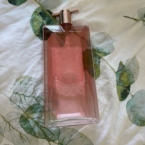 Lancome Idôle perfume